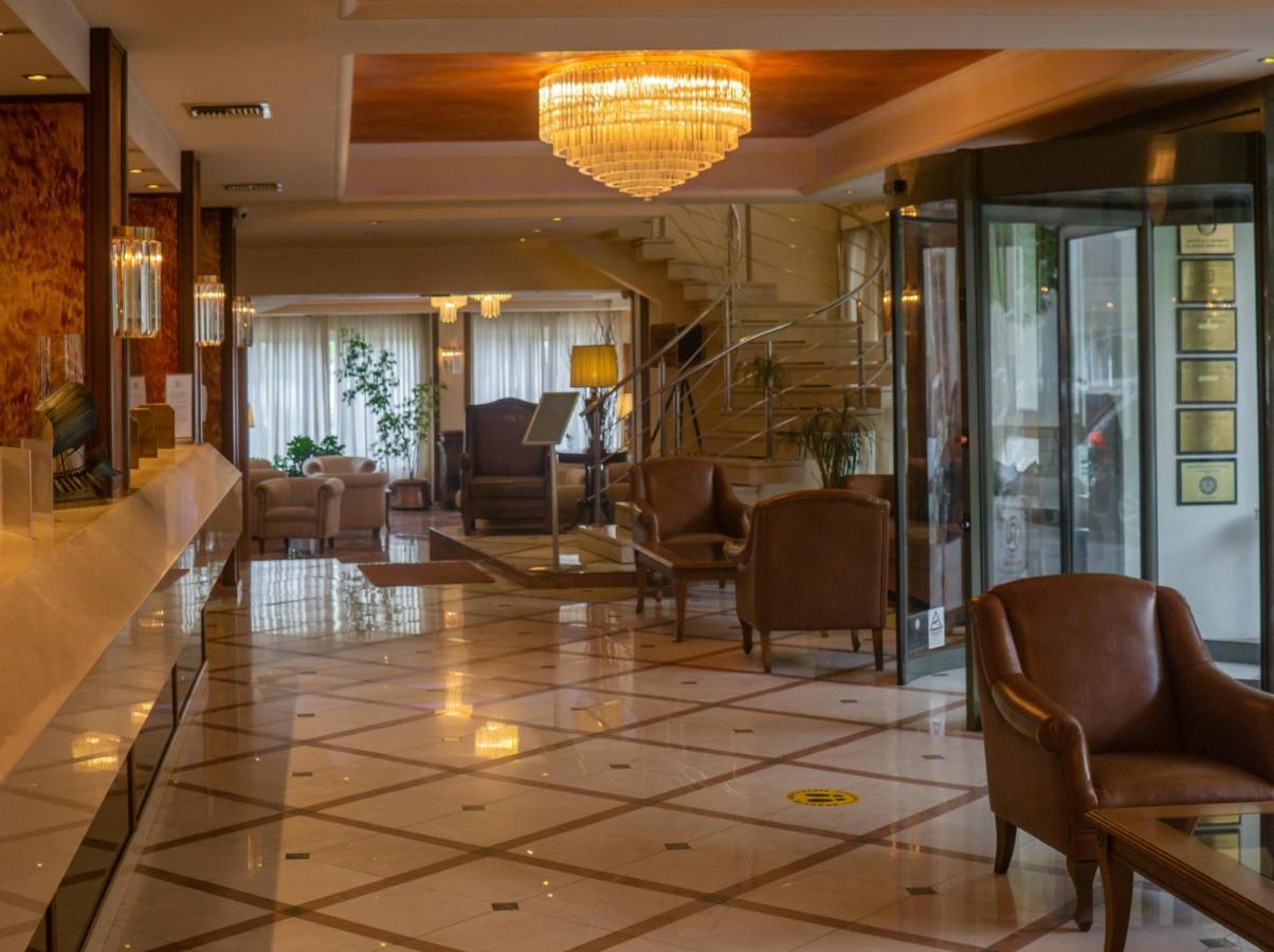 Park Hotel Волос Екстер'єр фото