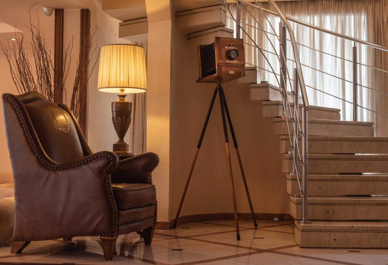Park Hotel Волос Екстер'єр фото
