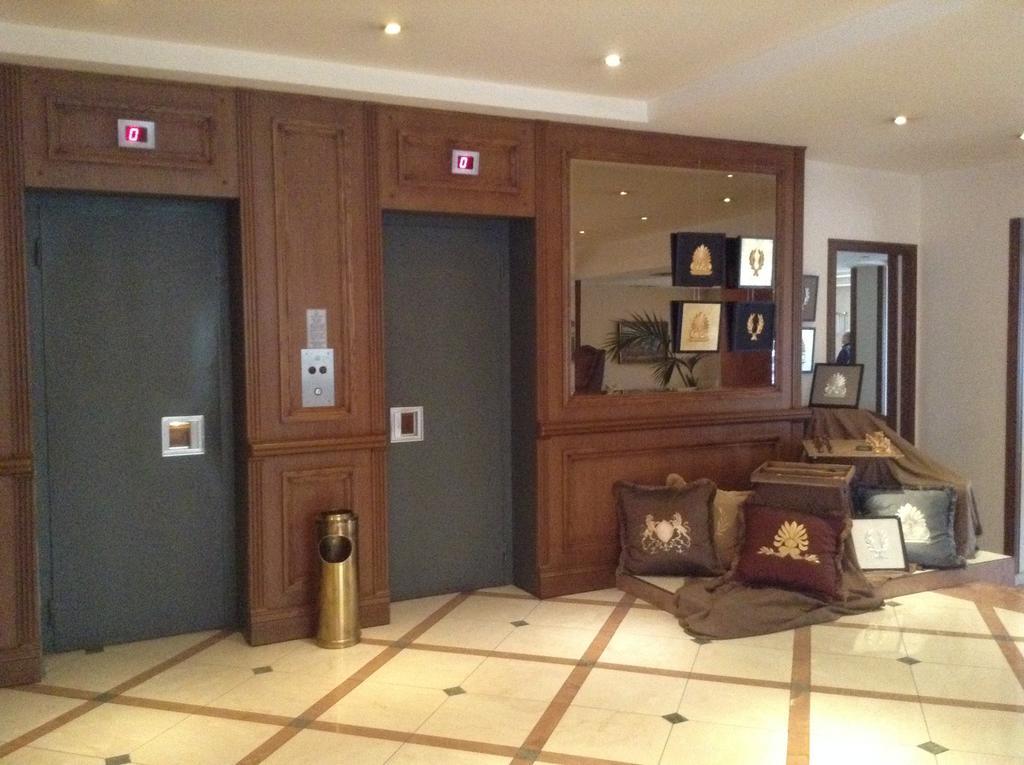 Park Hotel Волос Екстер'єр фото