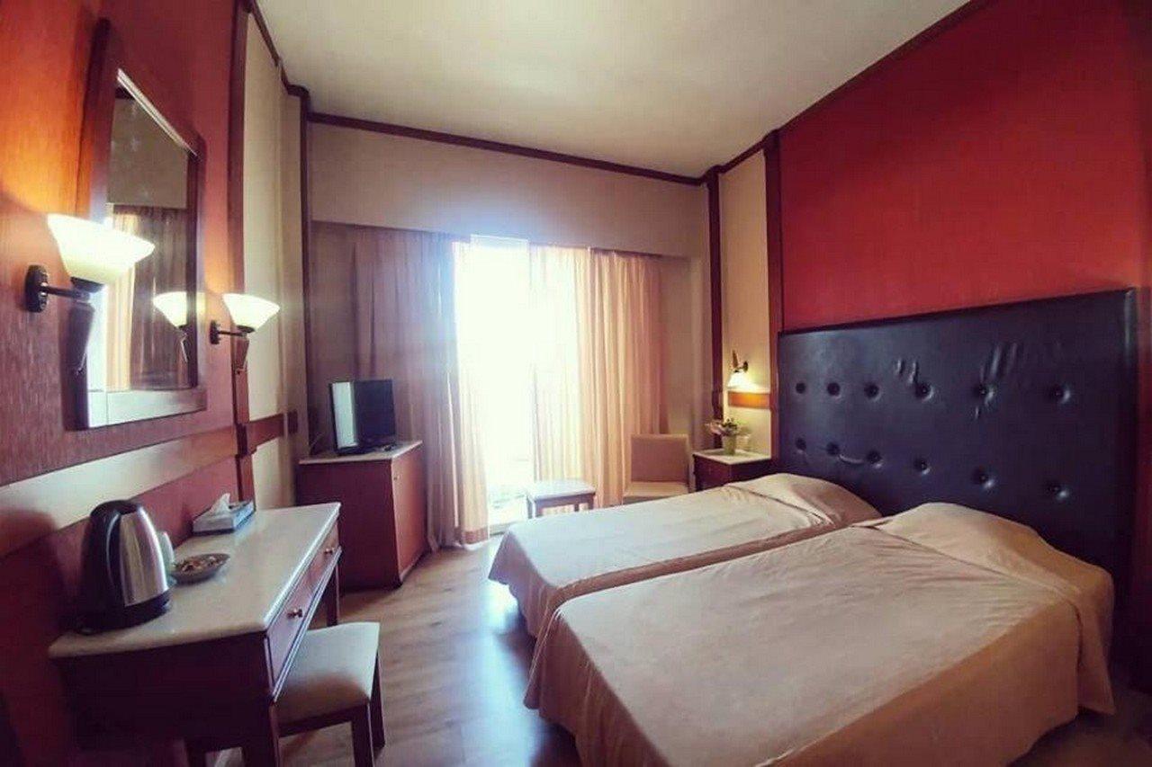 Park Hotel Волос Екстер'єр фото