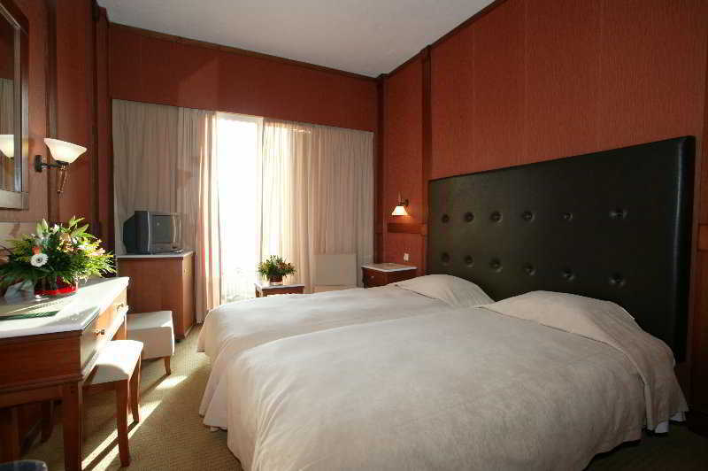 Park Hotel Волос Екстер'єр фото