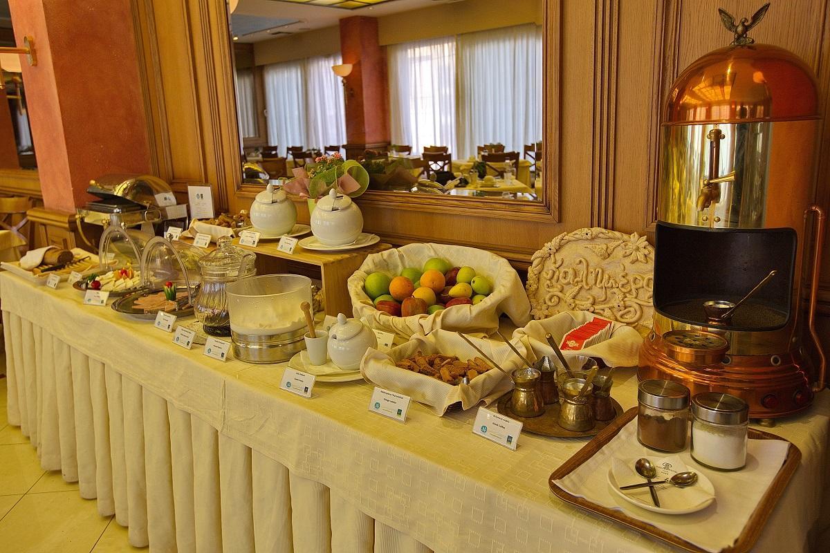 Park Hotel Волос Екстер'єр фото